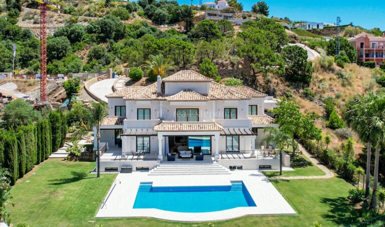 2355-430HFV | Villa in Benahavis – € 2,475,000 – 6 beds, 5 baths