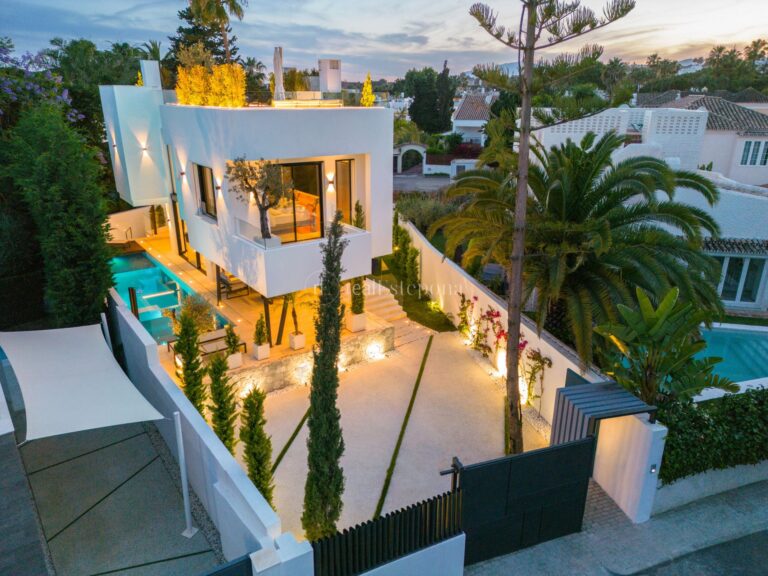 5072HFV | Villa in Marbella Golden Mile – € 6,870,000 – 5 beds, 6 baths