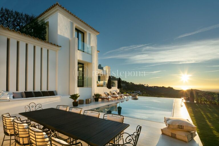 5211HFV | Villa in Benahavis – € 6,295,000 – 5 beds, 5 baths