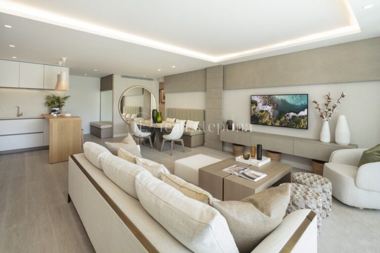 2545HFA-SV | Apartment in Marbella Golden Mile – € 4,250,000 – 3 beds, 3 baths