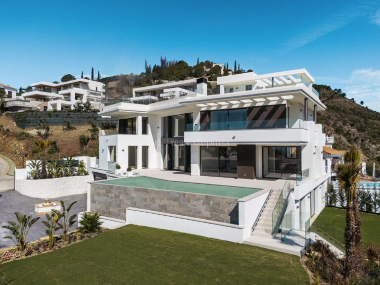 5214HFV | Villa in Benahavis – € 5,950,000 – 6 beds, 6 baths