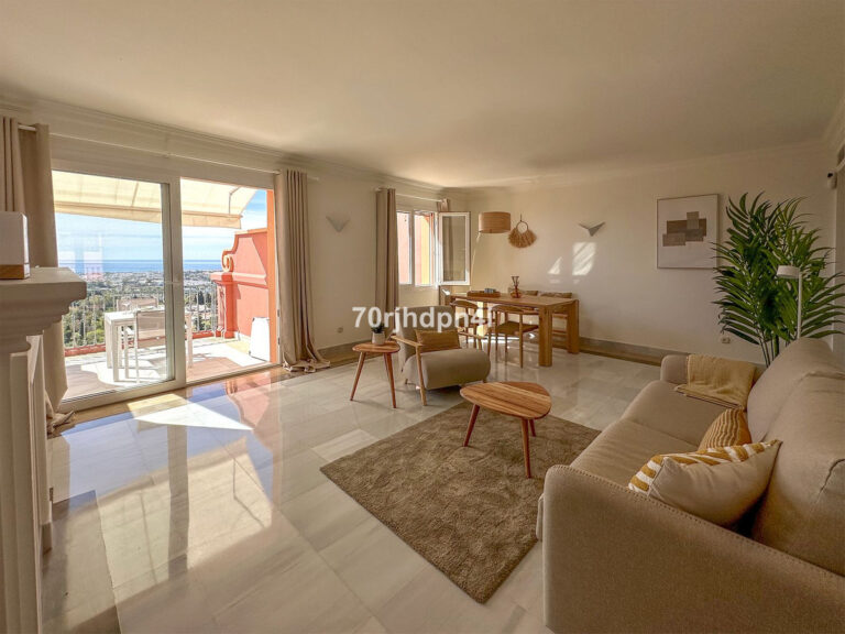 R4799746 | Penthouse in Benahavís – € 360,000 – 1 beds, 1 baths