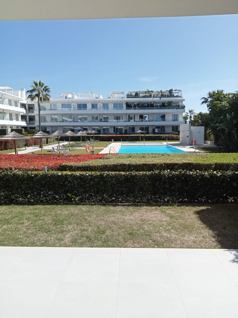 R4287361 | Ground Floor Apartment in Bel Air – € 420,000 – 2 beds, 2 baths