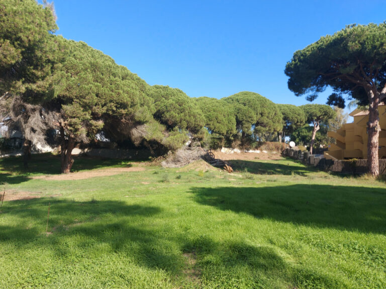 R3753034 | Residential Plot in Elviria – € 1,525,000 – 0 beds, 0 baths