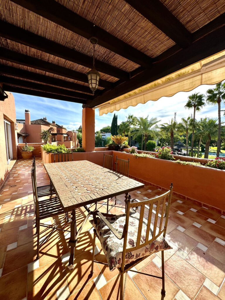 R4870693 | Penthouse in Guadalmina Baja – € 725,000 – 3 beds, 3 baths