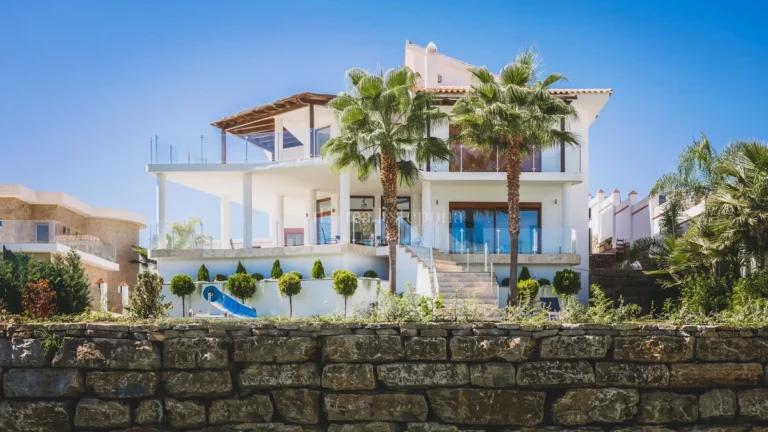 527-01581P | Villa in Benahavis – € 3,500,000 – 5 beds, 5 baths