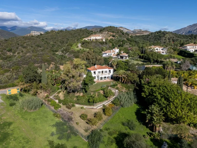 R4930921 | Villa in Benahavis – € 3,950,000 – 5 beds, 5 baths