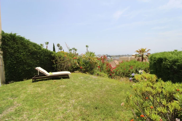 RV-3299 | Town House in Benahavis – € 740,000 – 3 beds, 3 baths