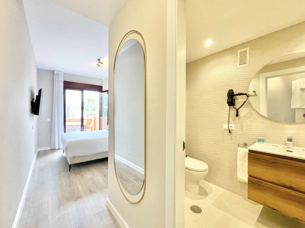 8-e64a9055bba3e77ac8aca3b893cdf826