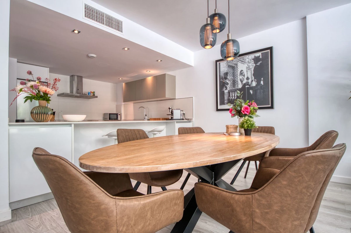 8-e64a9055bba3e77ac8aca3b893cdf826