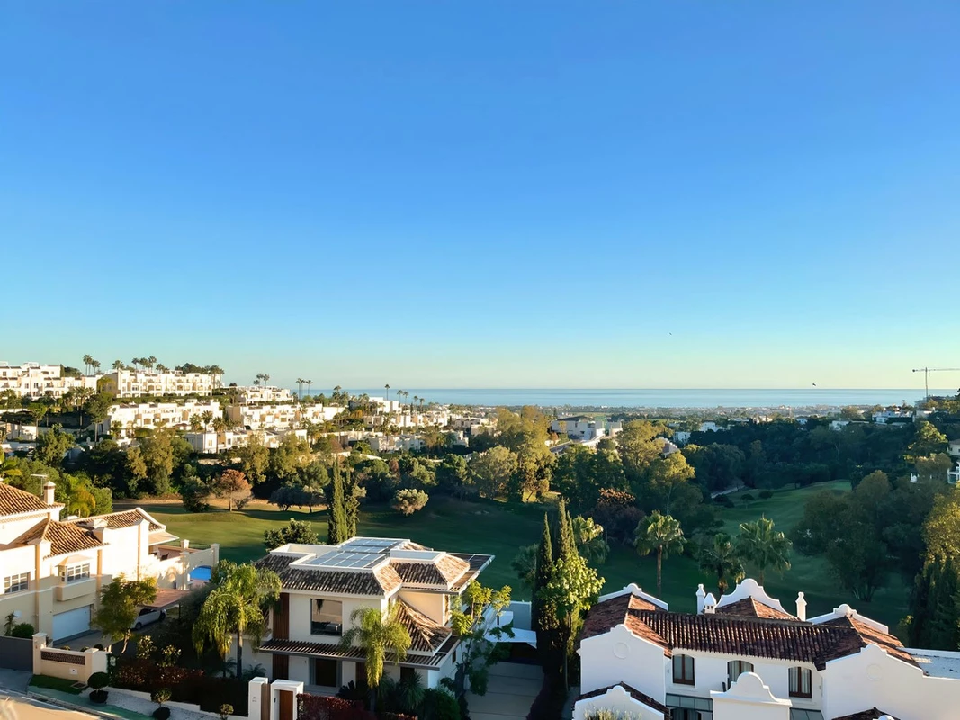 9-467d0cee5b725f3ef65f102a0c2e69c0