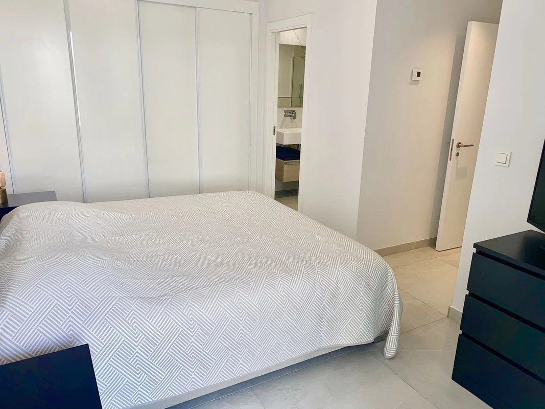 7-aa4cc561180b369757c0bb4af9886cd3