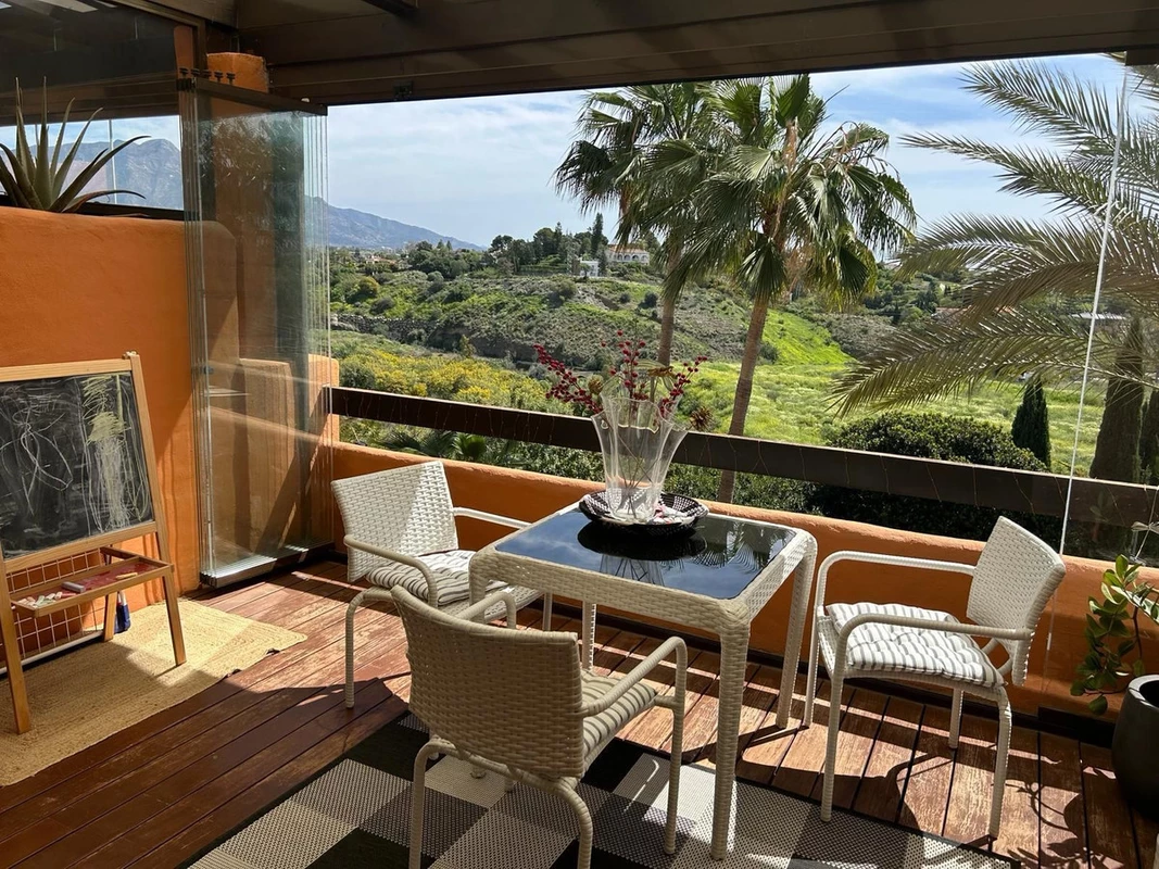 2-5bd7b9d04b45e33852eaf0ec6670150d