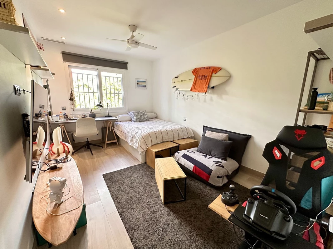 9-467d0cee5b725f3ef65f102a0c2e69c0