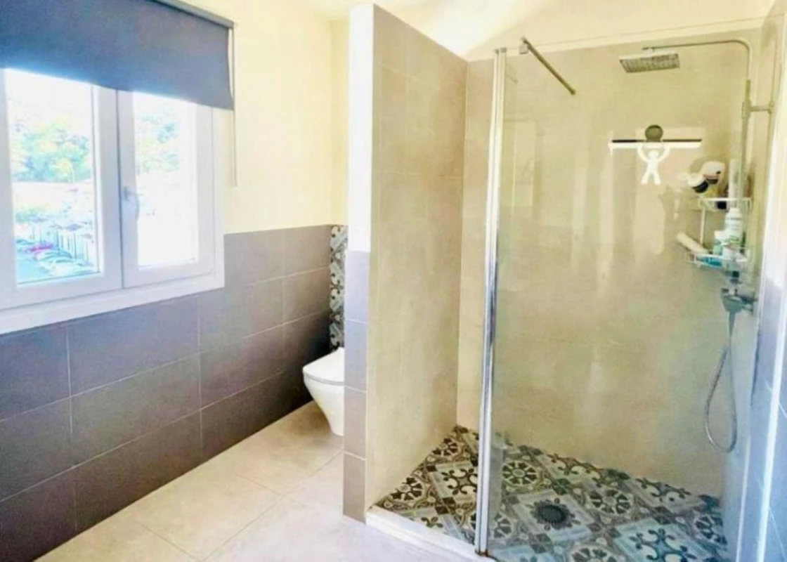 9-467d0cee5b725f3ef65f102a0c2e69c0