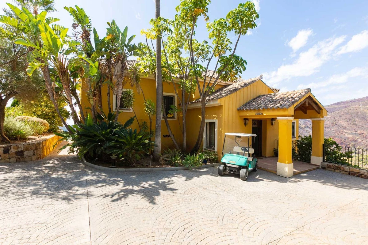 2-5bd7b9d04b45e33852eaf0ec6670150d