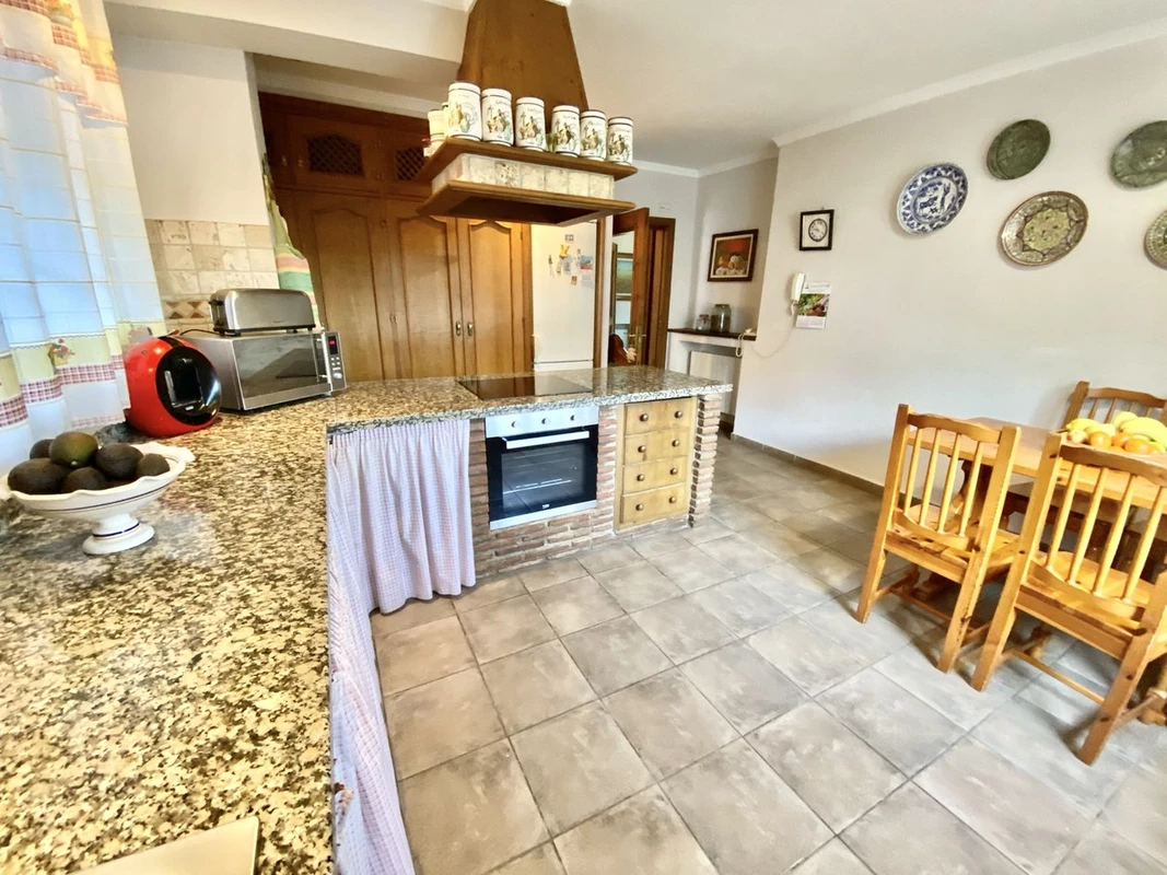 9-467d0cee5b725f3ef65f102a0c2e69c0