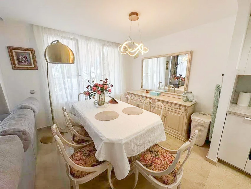 6-241328e1bcc9c0d8ce1222beb6c967a8