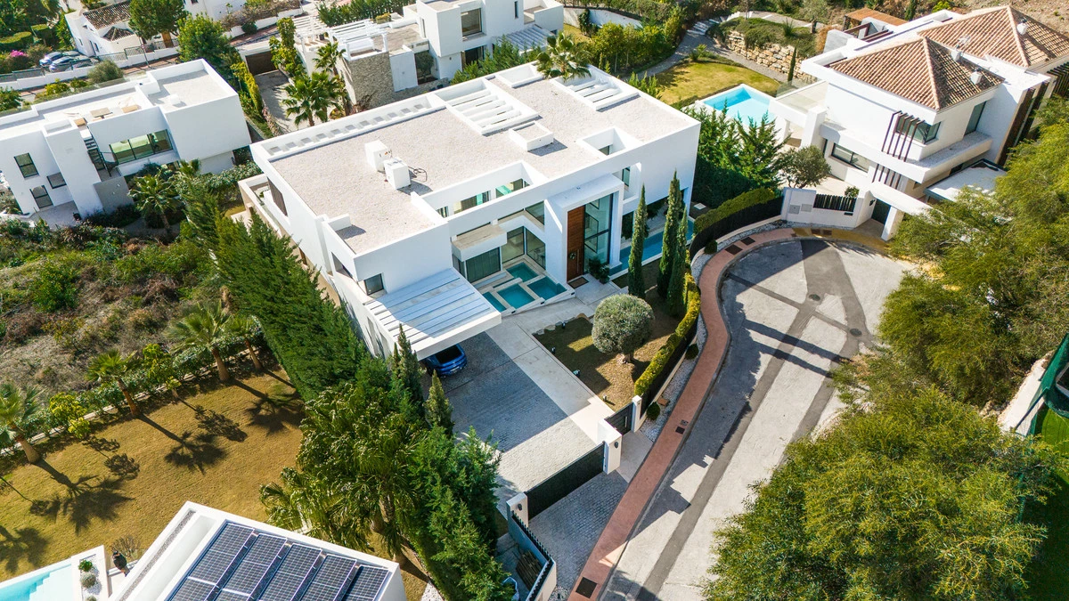 9-467d0cee5b725f3ef65f102a0c2e69c0