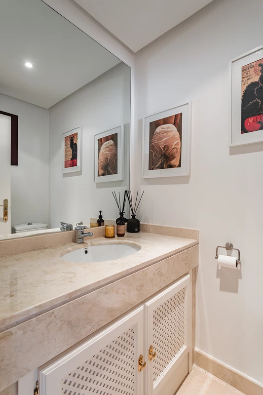 9-467d0cee5b725f3ef65f102a0c2e69c0