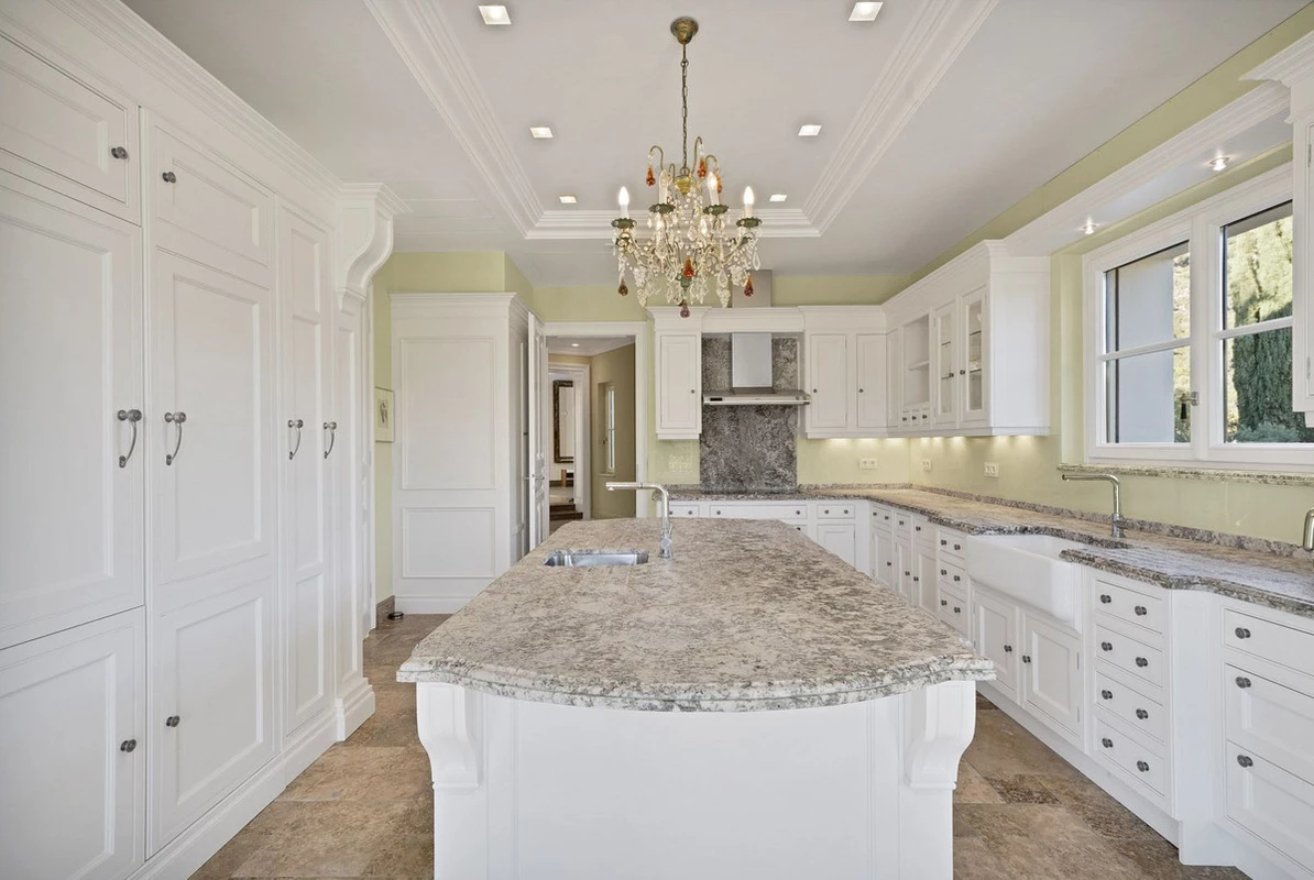 9-467d0cee5b725f3ef65f102a0c2e69c0