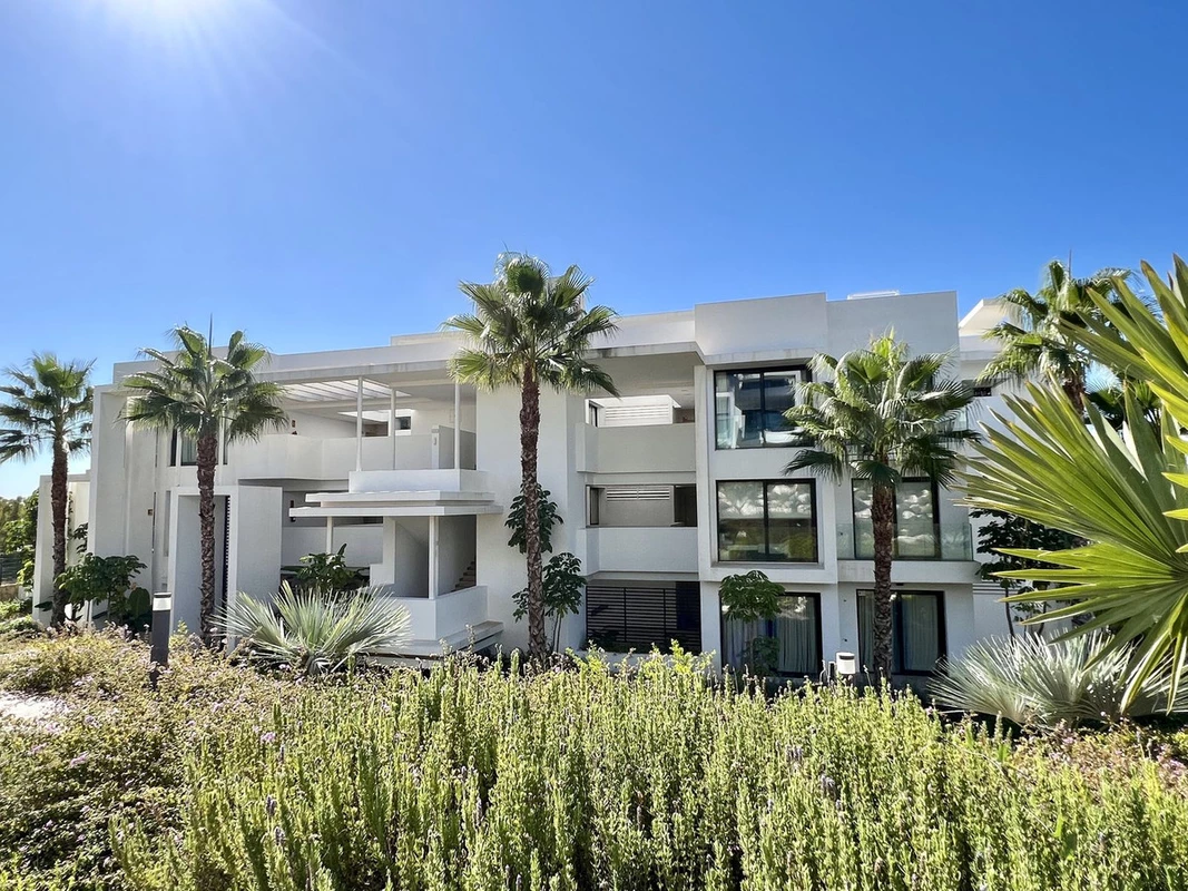 4-c23c0f86247804fa50226aecd8b0b2c8