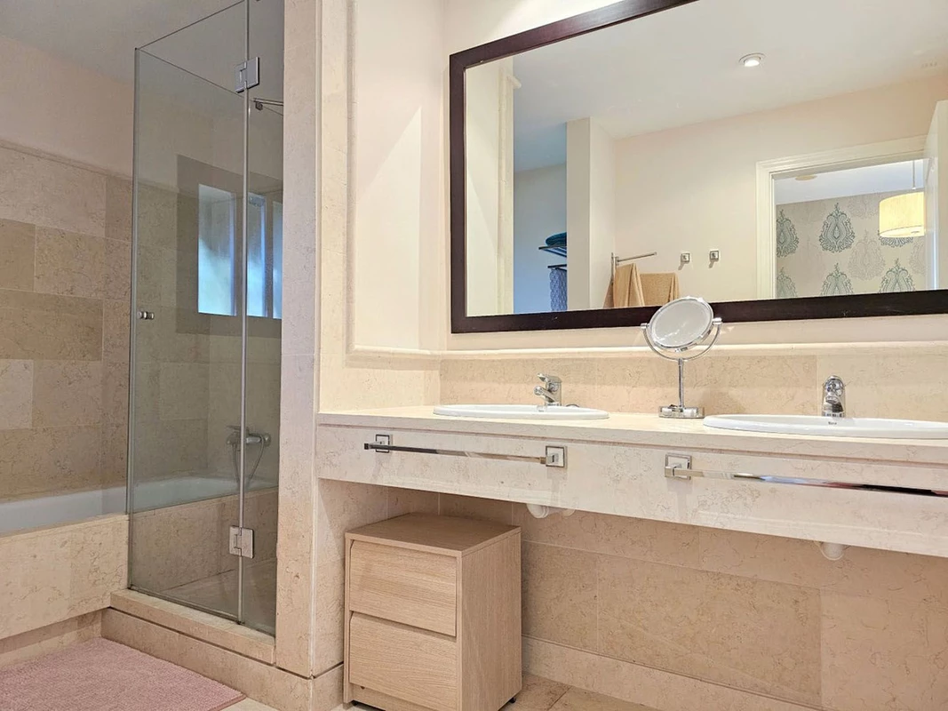 9-467d0cee5b725f3ef65f102a0c2e69c0