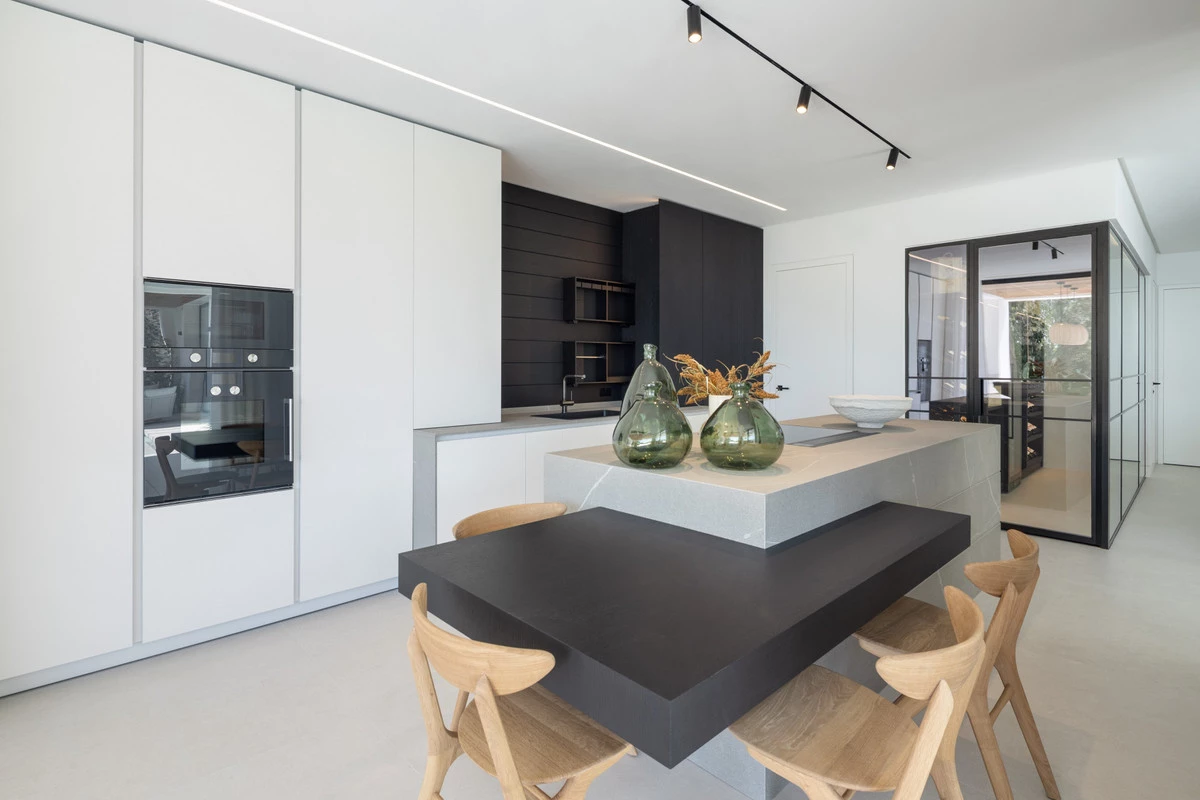 9-467d0cee5b725f3ef65f102a0c2e69c0