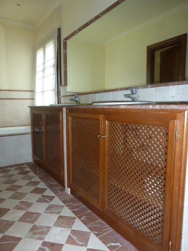 3-e898b2bb2a2fdfd06d2c39894dce8316