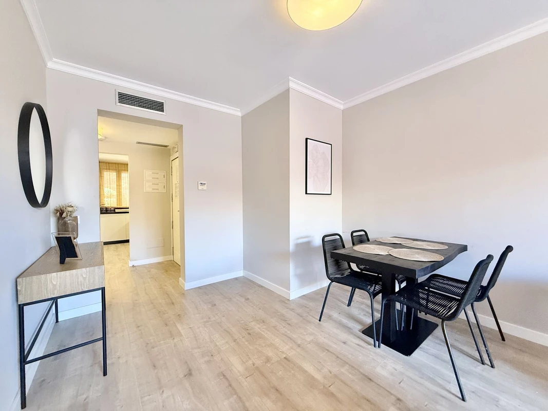 3-e898b2bb2a2fdfd06d2c39894dce8316