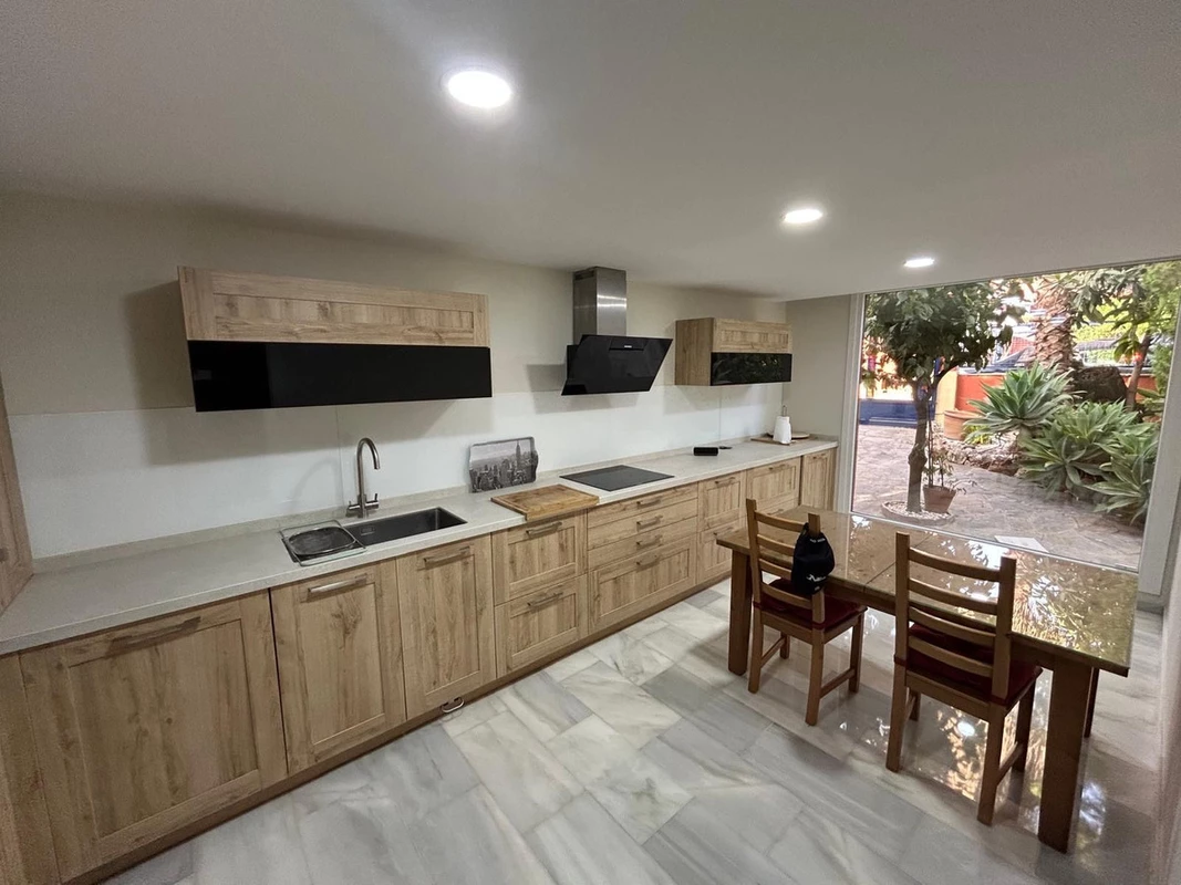 1-7980e48d732b6fc85c14b43b94d2aa54