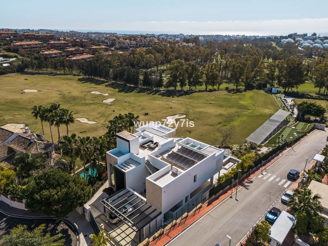 3-e898b2bb2a2fdfd06d2c39894dce8316