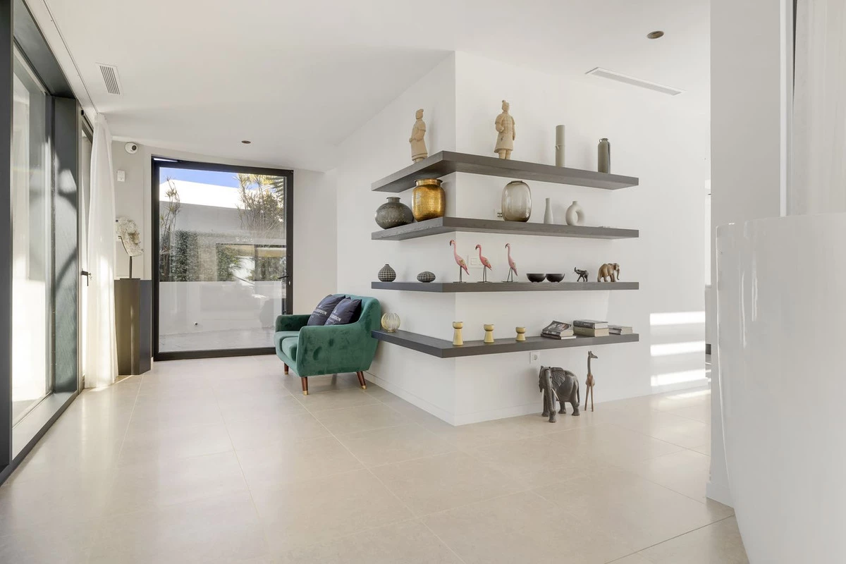 7-aa4cc561180b369757c0bb4af9886cd3