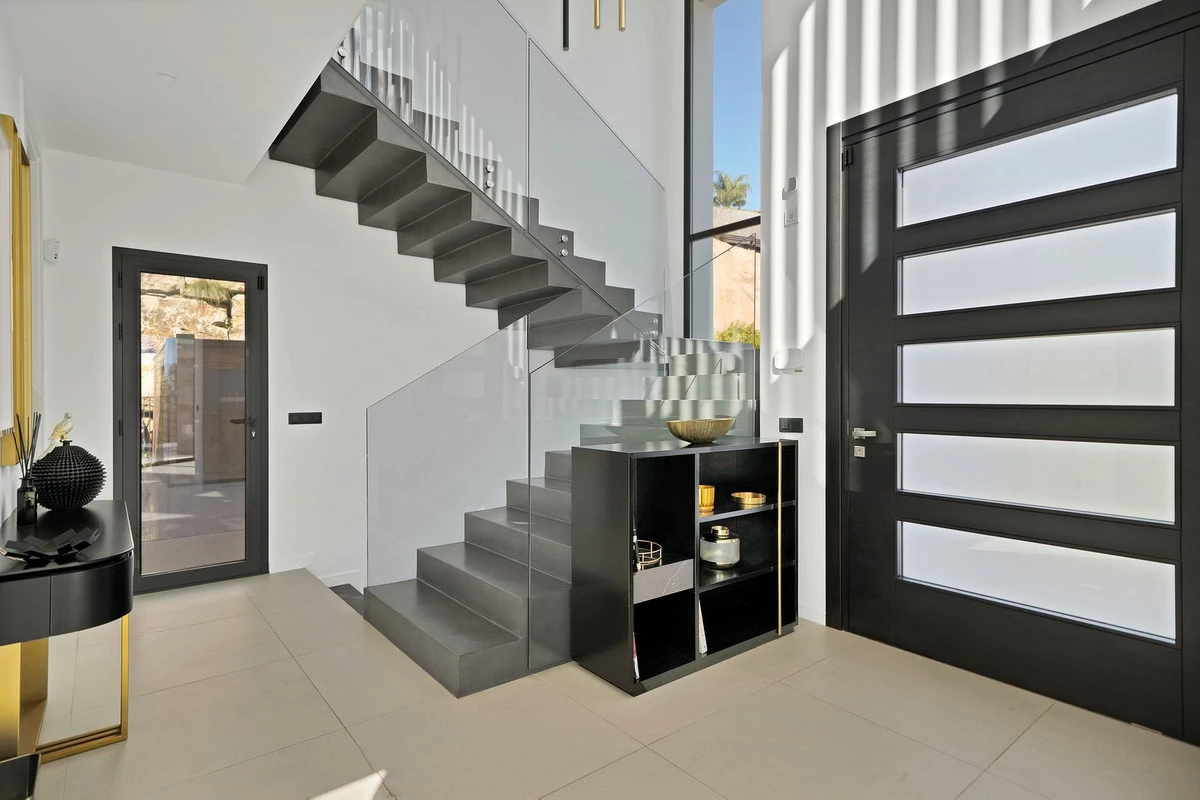 4-c23c0f86247804fa50226aecd8b0b2c8