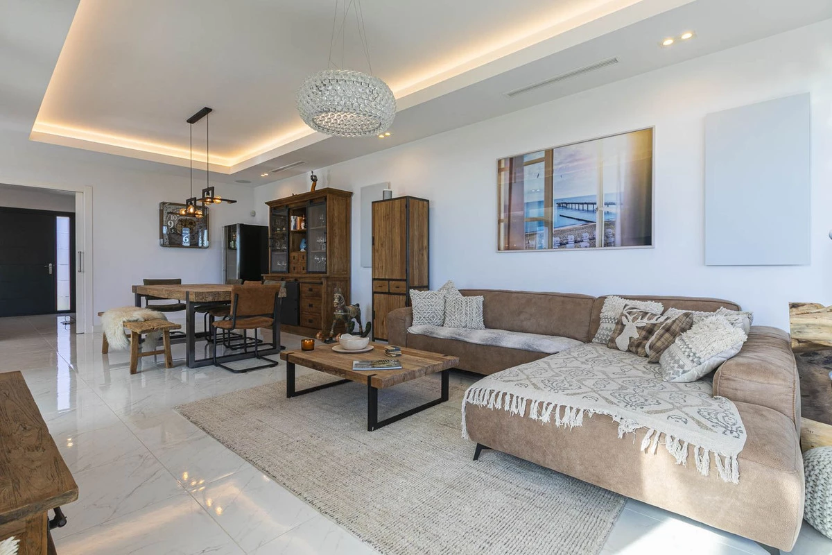 8-e64a9055bba3e77ac8aca3b893cdf826