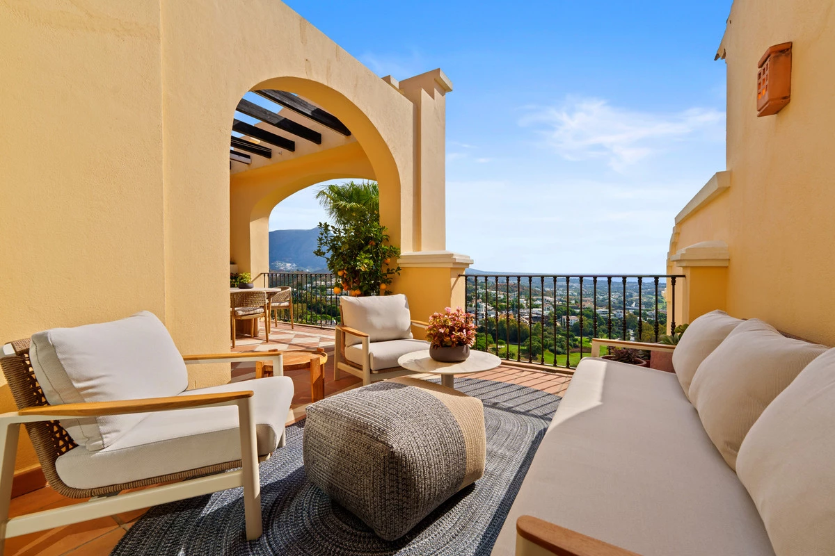 9-467d0cee5b725f3ef65f102a0c2e69c0