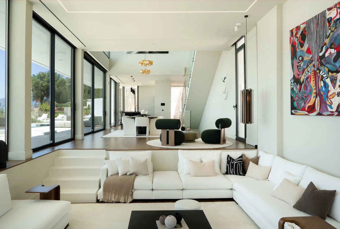 7-aa4cc561180b369757c0bb4af9886cd3