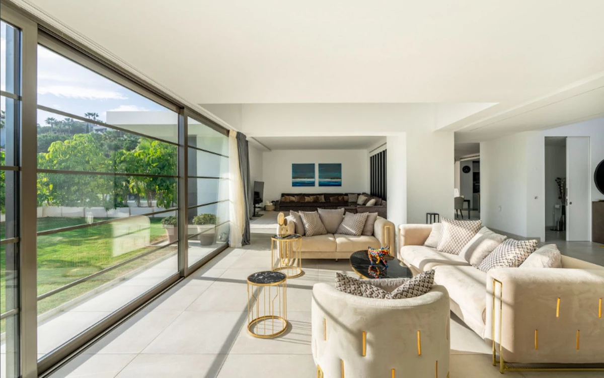 4-c23c0f86247804fa50226aecd8b0b2c8