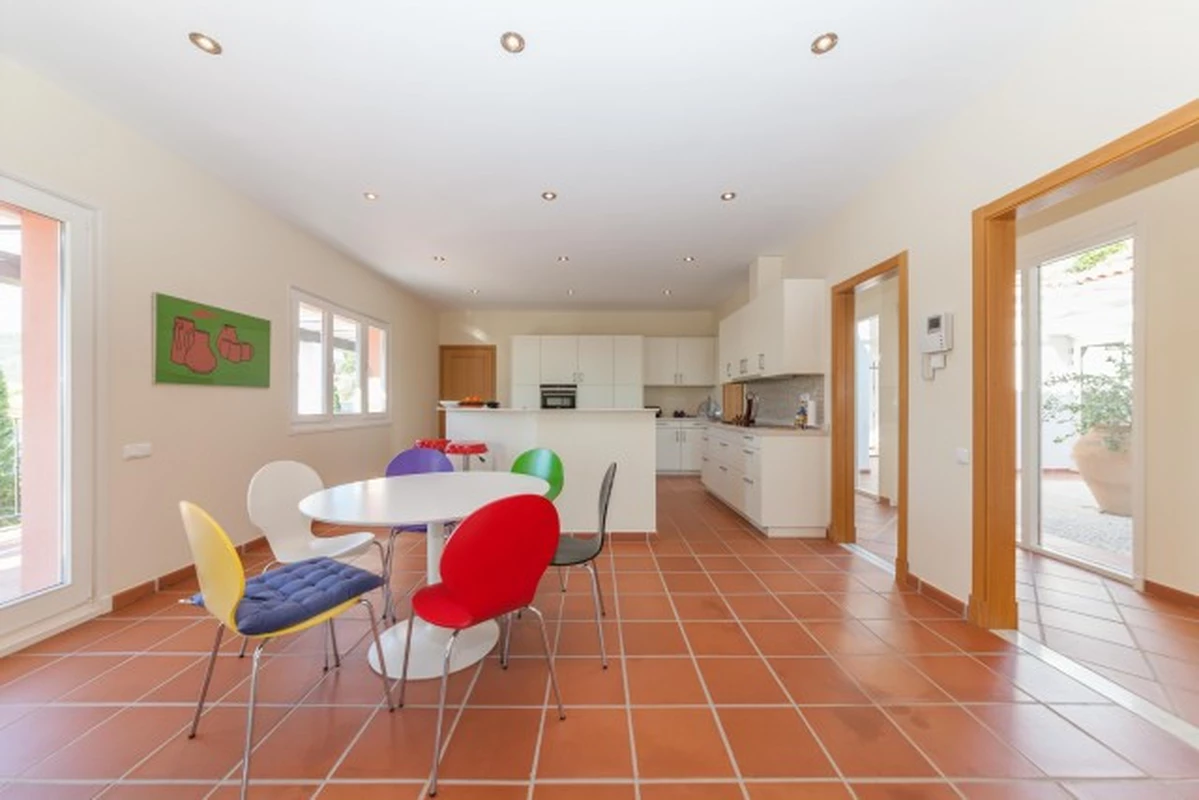 7-aa4cc561180b369757c0bb4af9886cd3