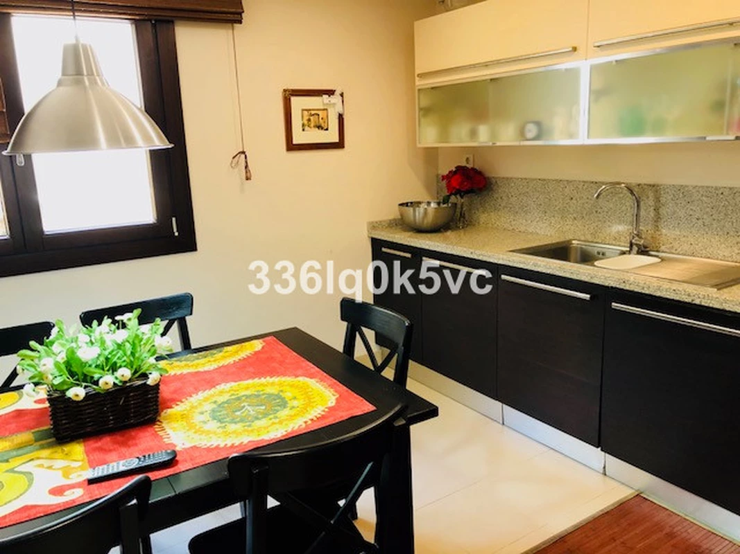 7-aa4cc561180b369757c0bb4af9886cd3