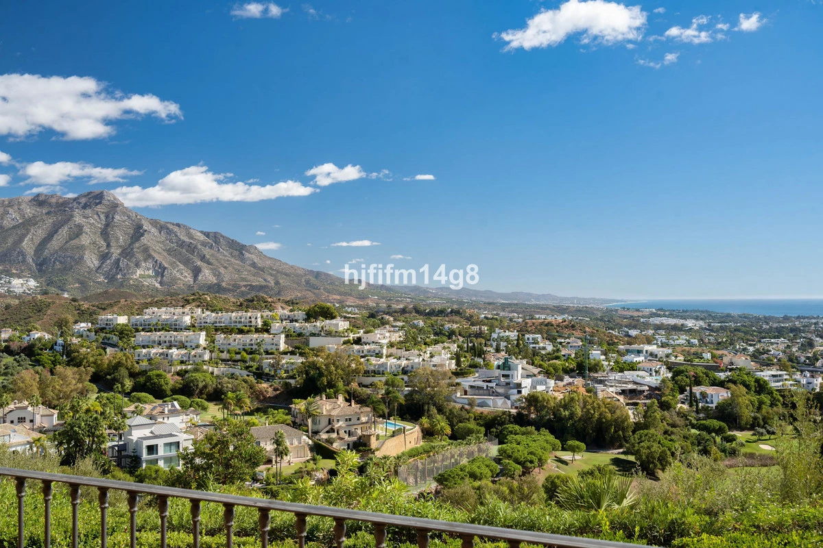 2-5bd7b9d04b45e33852eaf0ec6670150d