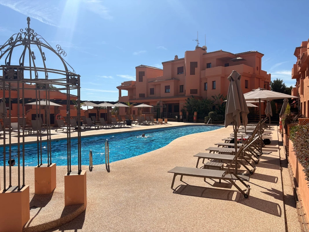 1-7980e48d732b6fc85c14b43b94d2aa54