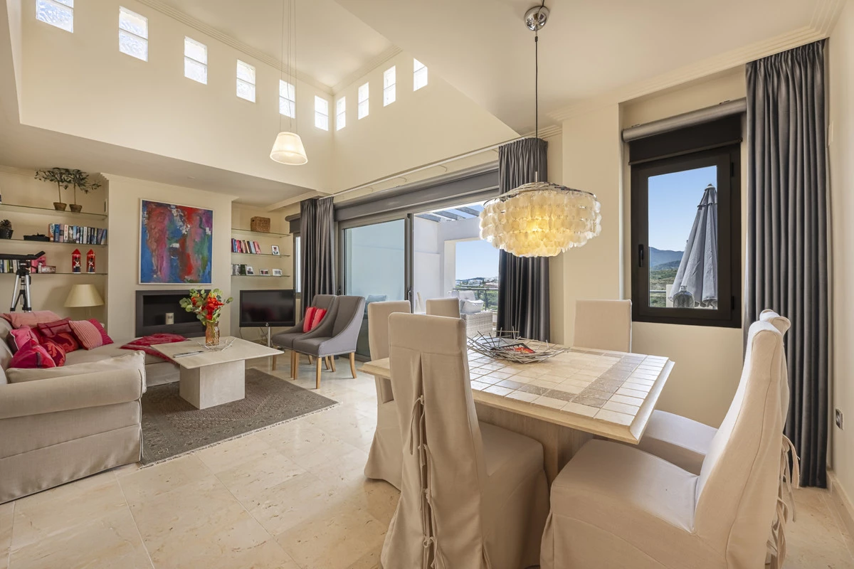 9-467d0cee5b725f3ef65f102a0c2e69c0