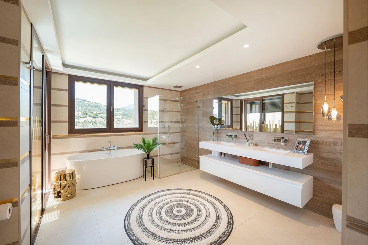 8-e64a9055bba3e77ac8aca3b893cdf826