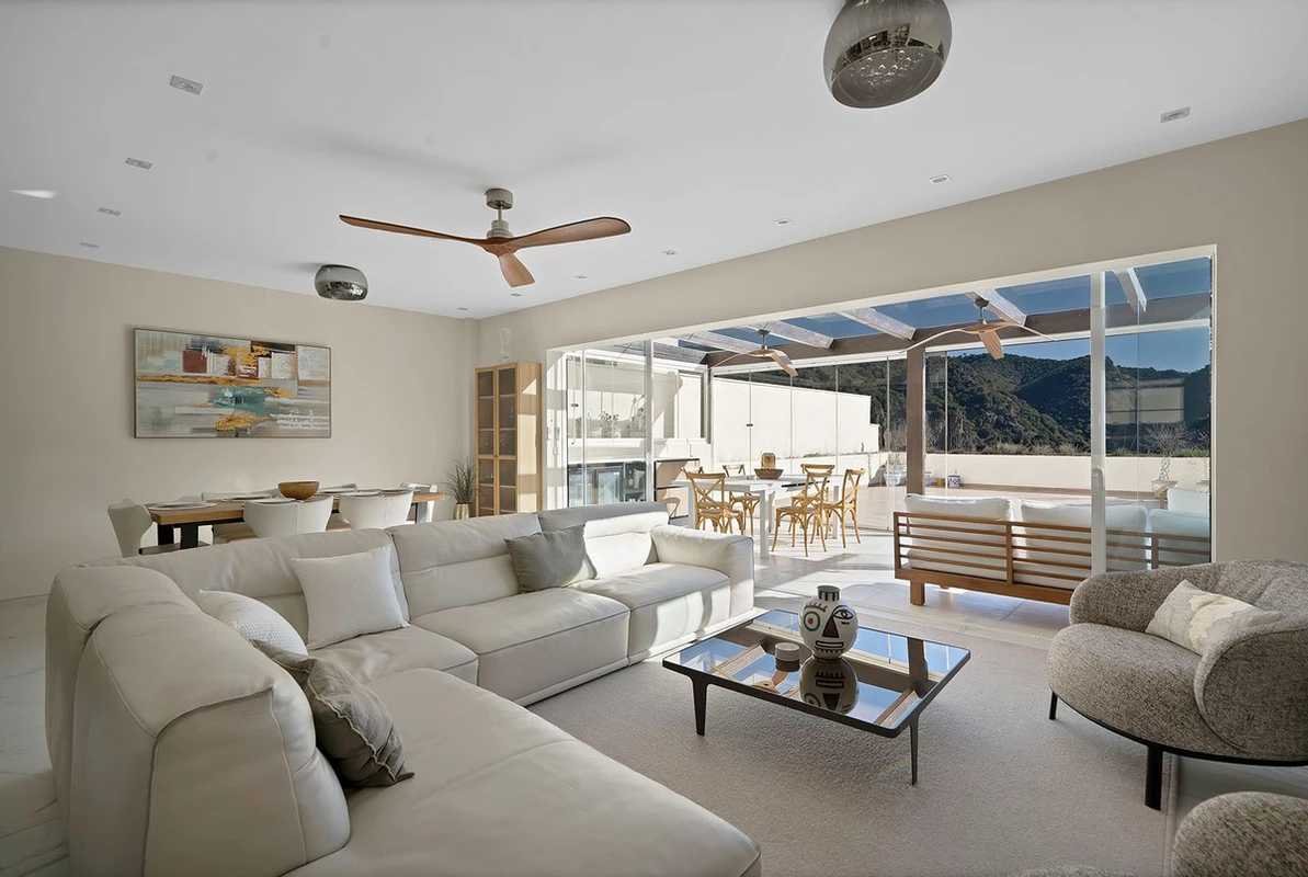 4-c23c0f86247804fa50226aecd8b0b2c8