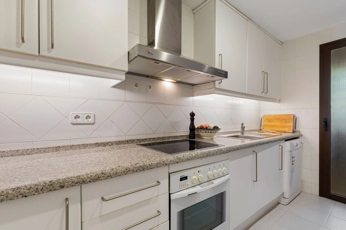 7-aa4cc561180b369757c0bb4af9886cd3