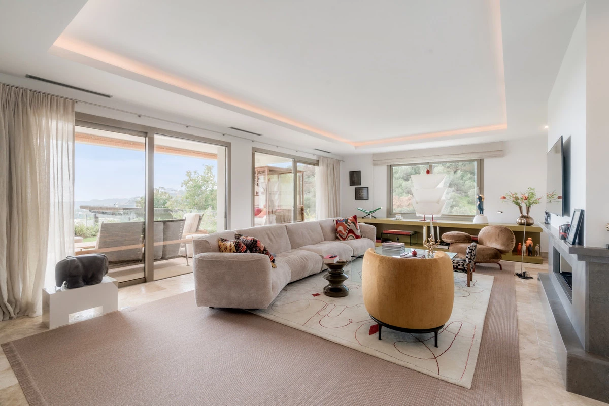 8-e64a9055bba3e77ac8aca3b893cdf826