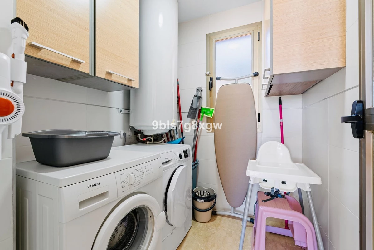 9-467d0cee5b725f3ef65f102a0c2e69c0