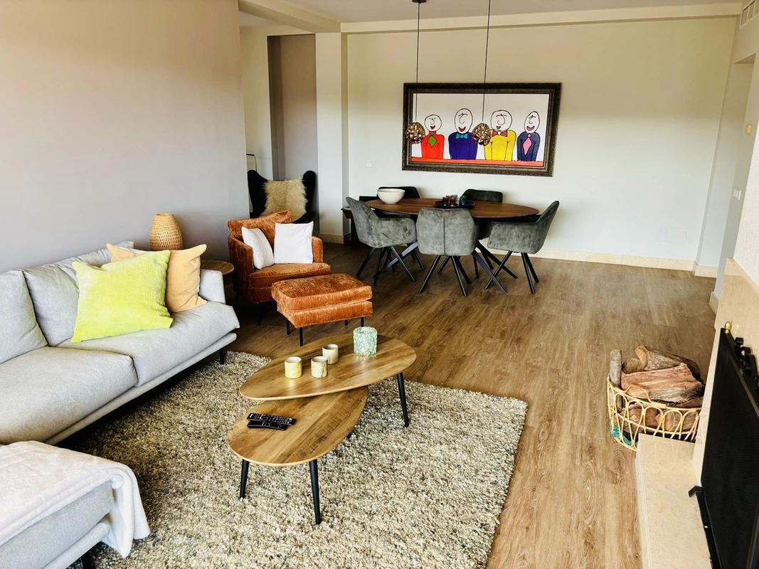 4-c23c0f86247804fa50226aecd8b0b2c8