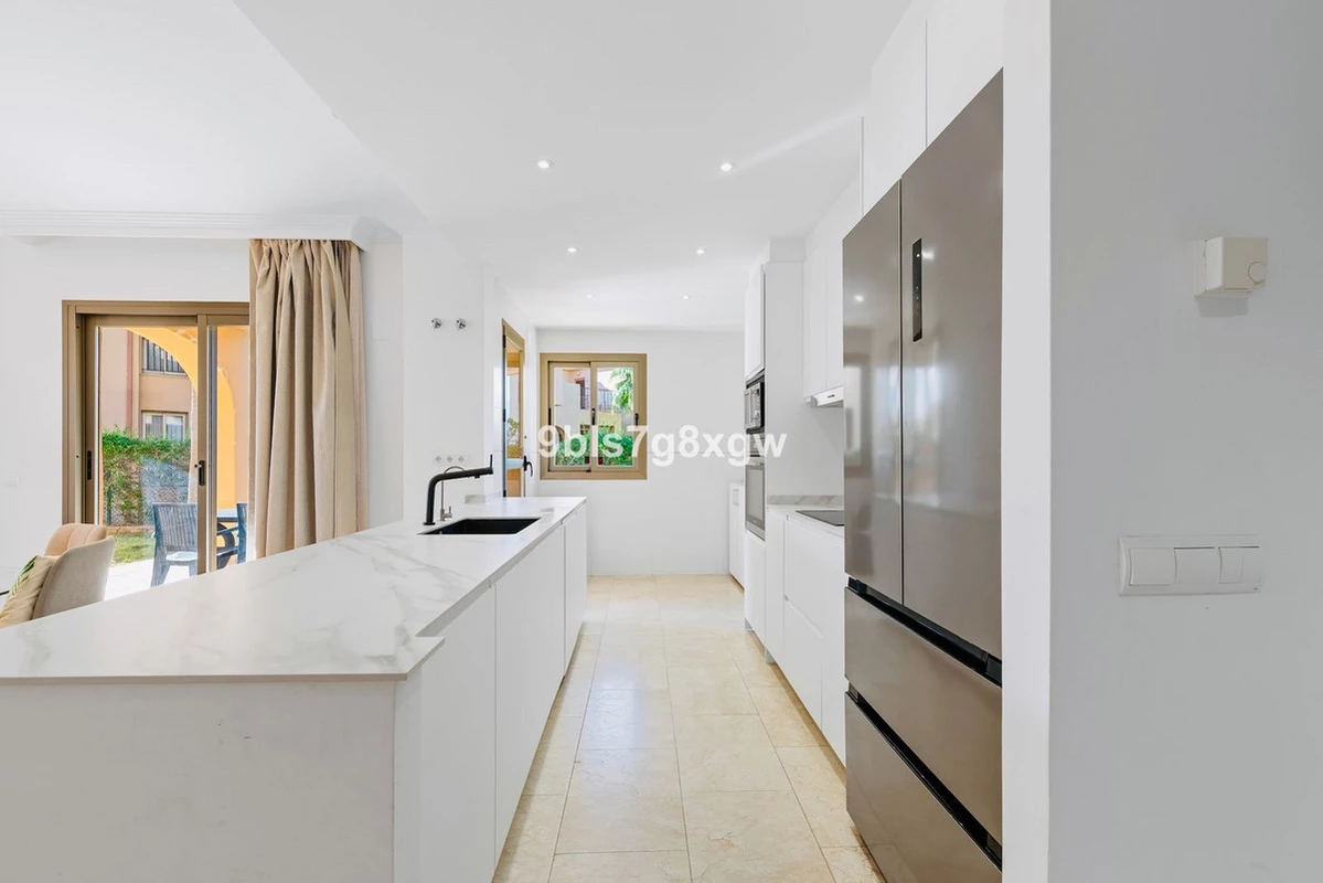 8-e64a9055bba3e77ac8aca3b893cdf826